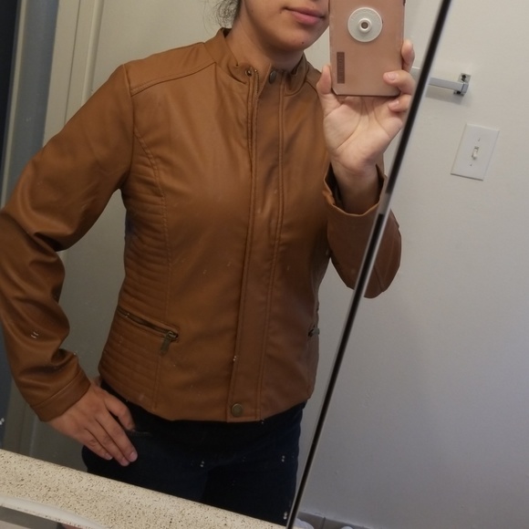 Jacket - Picture 2 of 6